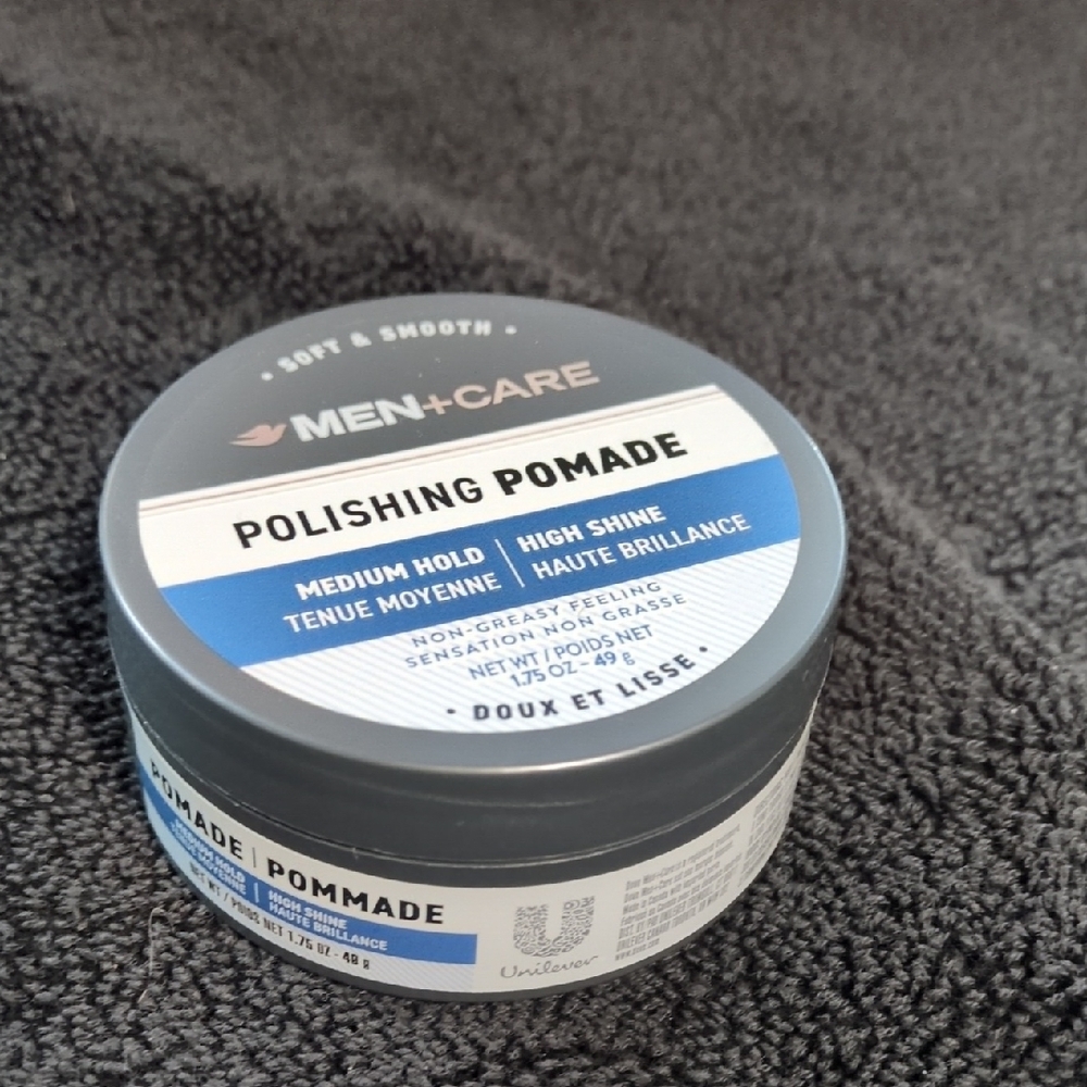 Dove Men+Care Polishing Pomade